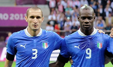 Έχασε την ψυχραιμία του ο Κιελίνι με τον Μπαλοτέλι