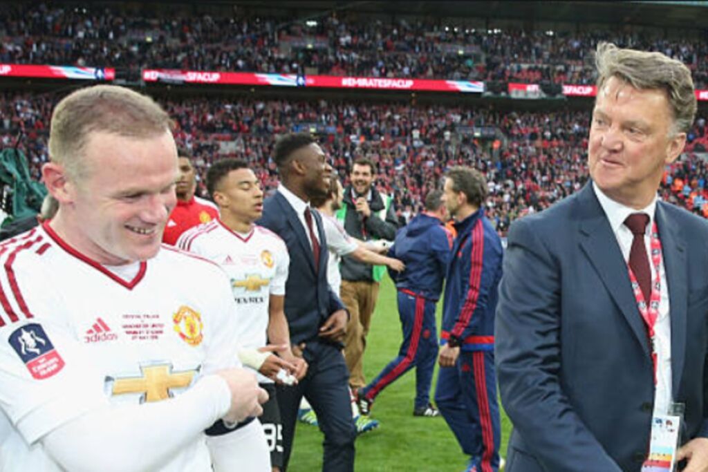 Ρούνεϊ: “Με το Φαν Χααλ έμαθα όσα με κανέναν άλλον”