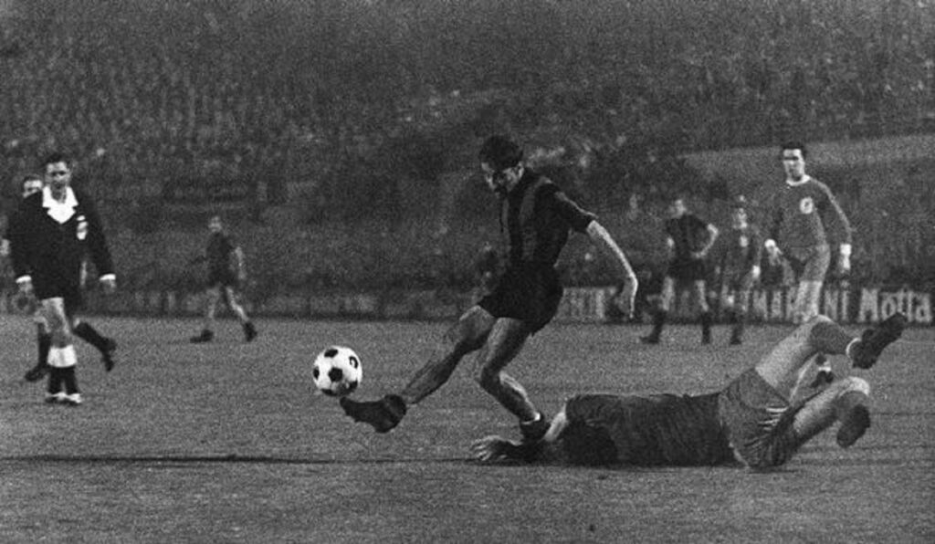 Όταν η Ίντερ «έκλεψε» ένα Τσάμπιονς Λιγκ από τη Λίβερπουλ