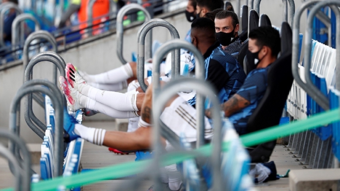 Ακόμα και με 5 αλλαγές ο Χάμες δεν μπαίνει…