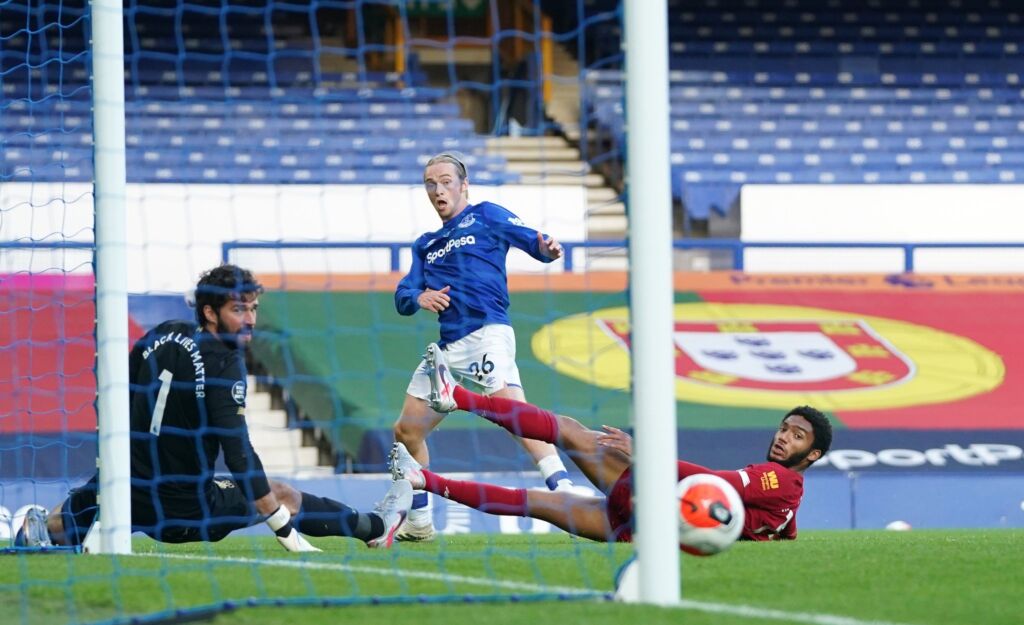 Ένα βαθμό πιο κοντά στο πρωτάθλημα (pic)