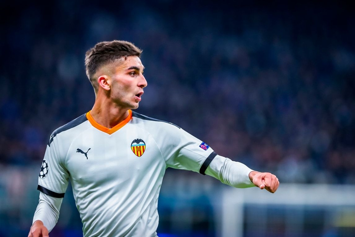 Κινείται για την απόκτηση του Φεράν Τόρες η Νάπολι