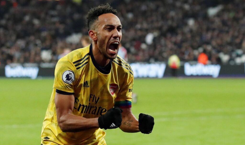 “Να φύγει άμεσα από την Άρσεναλ ο Ομπαμεγιάνγκ”