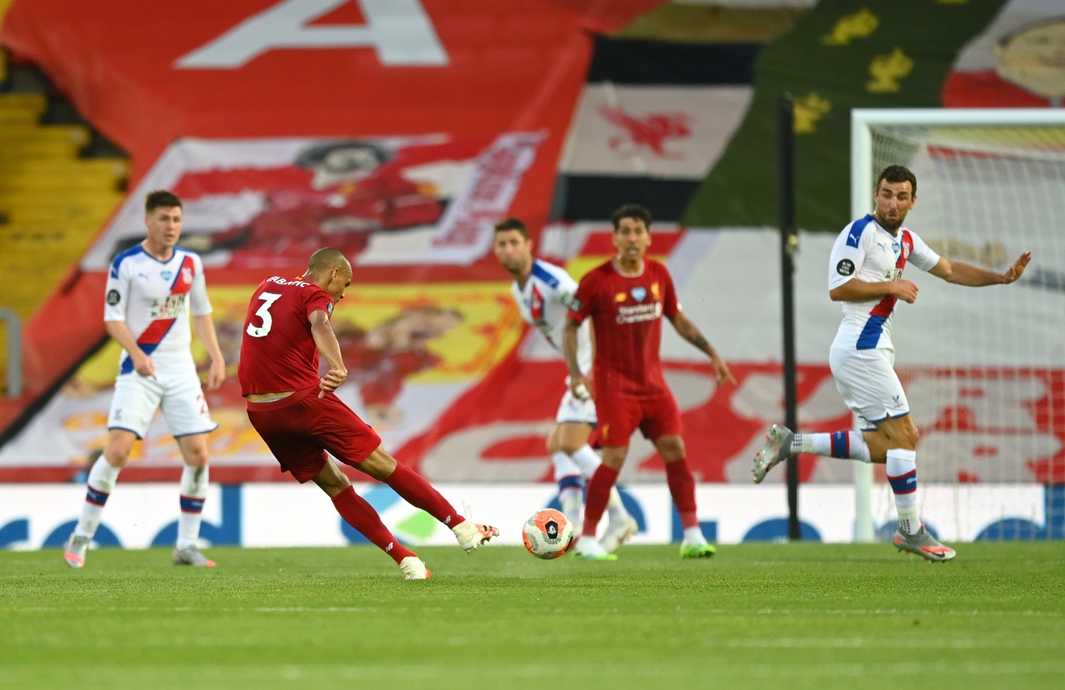 Η σουτάρα της χρονιάς από τον Φαμπίνιο! (vid)