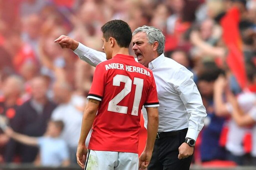 Ερέρα σε Μουρίνιο: “Θα μαρκάρω τον Αζάρ μέχρι και στην τουαλέτα”