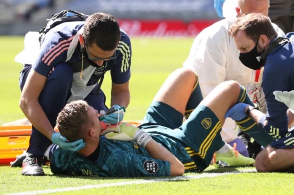 Φτηνά τη γλύτωσε ο Λένο, 4 με 6 εβδομάδες εκτός