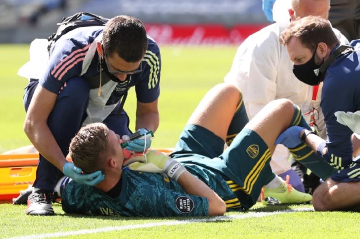 Φτηνά τη γλύτωσε ο Λένο, 4 με 6 εβδομάδες εκτός