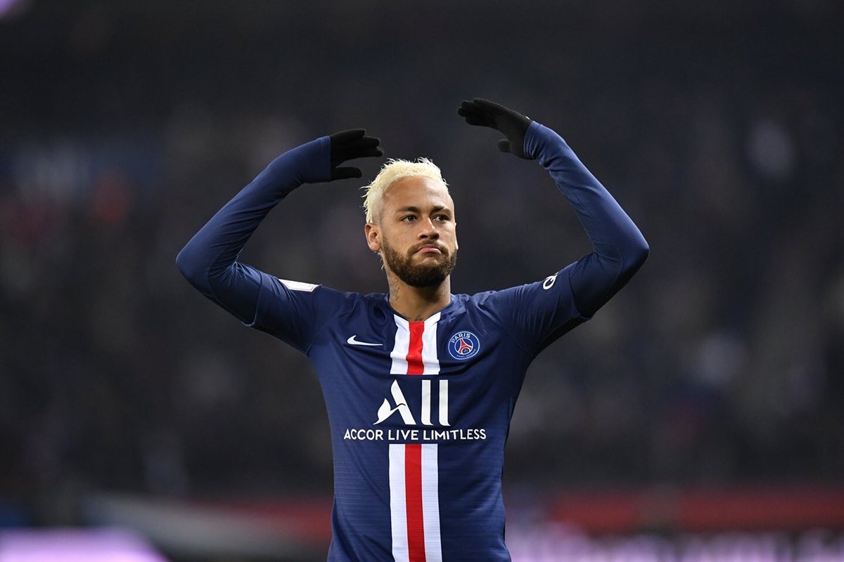 Κακά: “Δυνατό φαβορί για Χρυσή Μπάλα ο Νεϊμάρ”