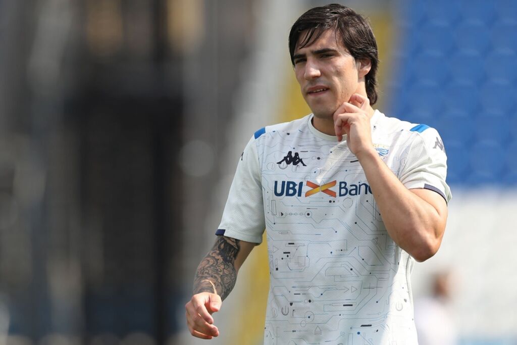 Η Μίλαν δεν τρελαίνει μόνο αγωνιστικά… αλλά και μεταγραφικά!