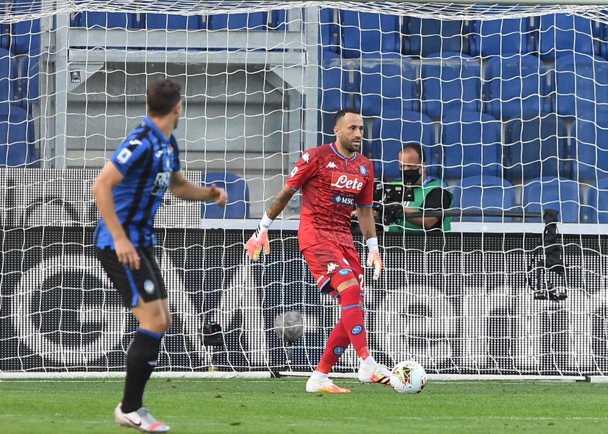 “Πάγωσε” όλη η Ιταλία με τον τραυματισμό του Οσπίνα! (pics/vid)