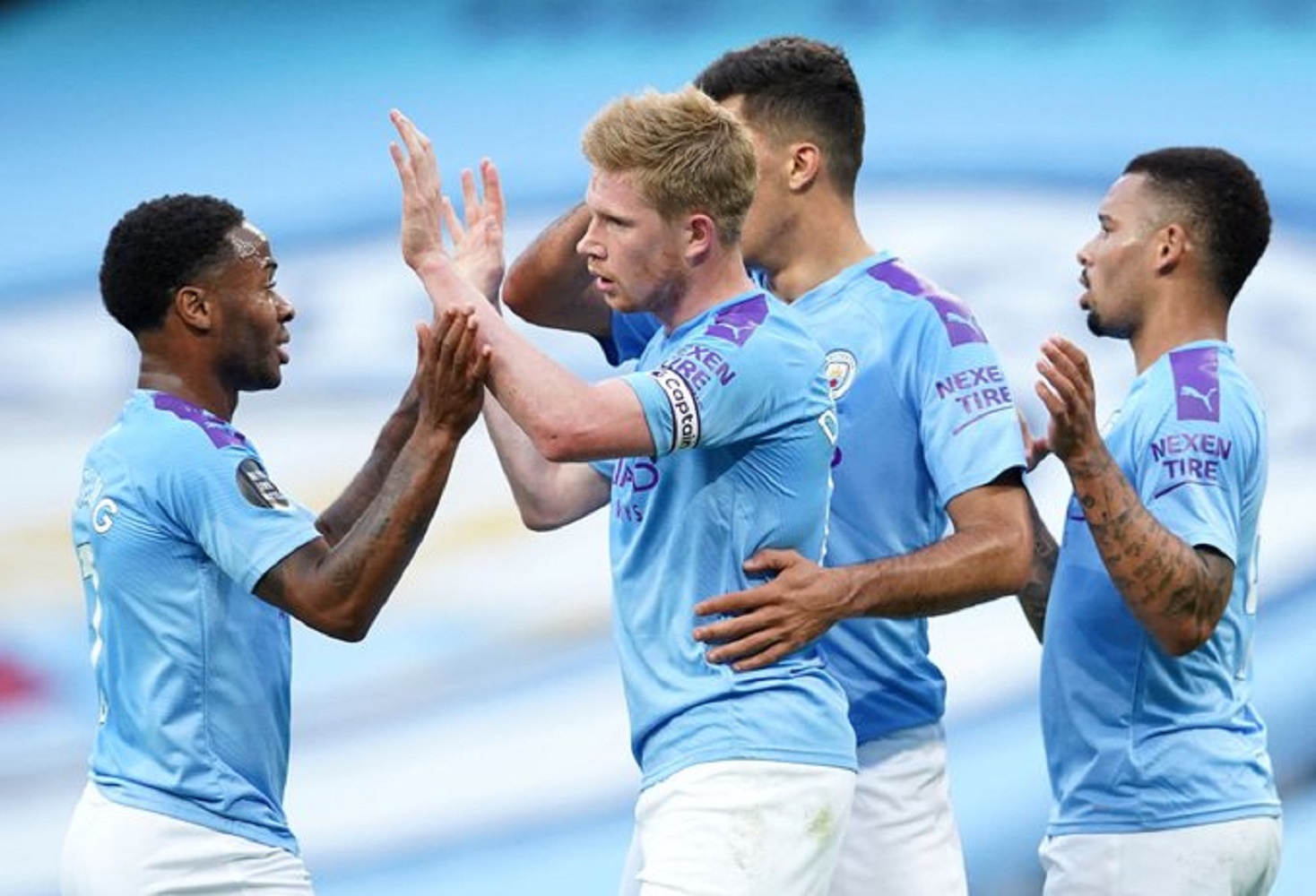 «Καυτός» Στέρλινγκ… σεληνιασμένη Σίτι στο ντέρμπι (vid)