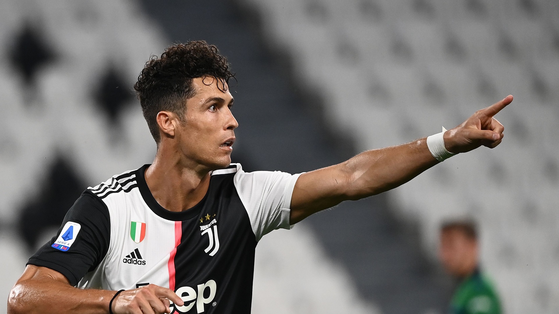 Κριστιάνο: Όλοι βλέπουν την πλάτη του μέσα στο 2020!