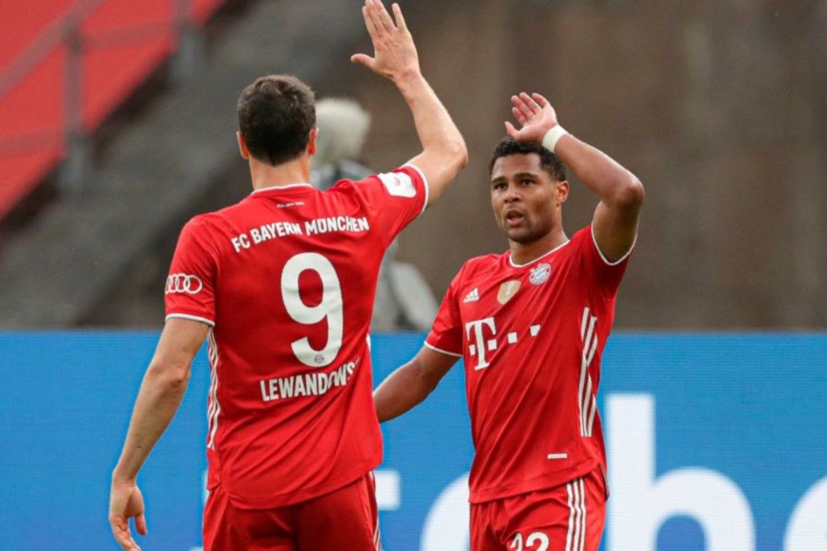 Η Μπάγερν αγγίζει τον τίτλο μετά από χορηγία του Χαντέρτσκι (vid)