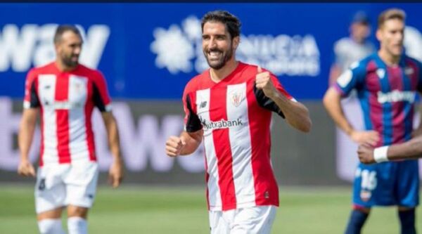 Ο Ραούλ Γκαρσία σκοράρει με τη φανέλα της Αθλέτικ Μπιλμπάο