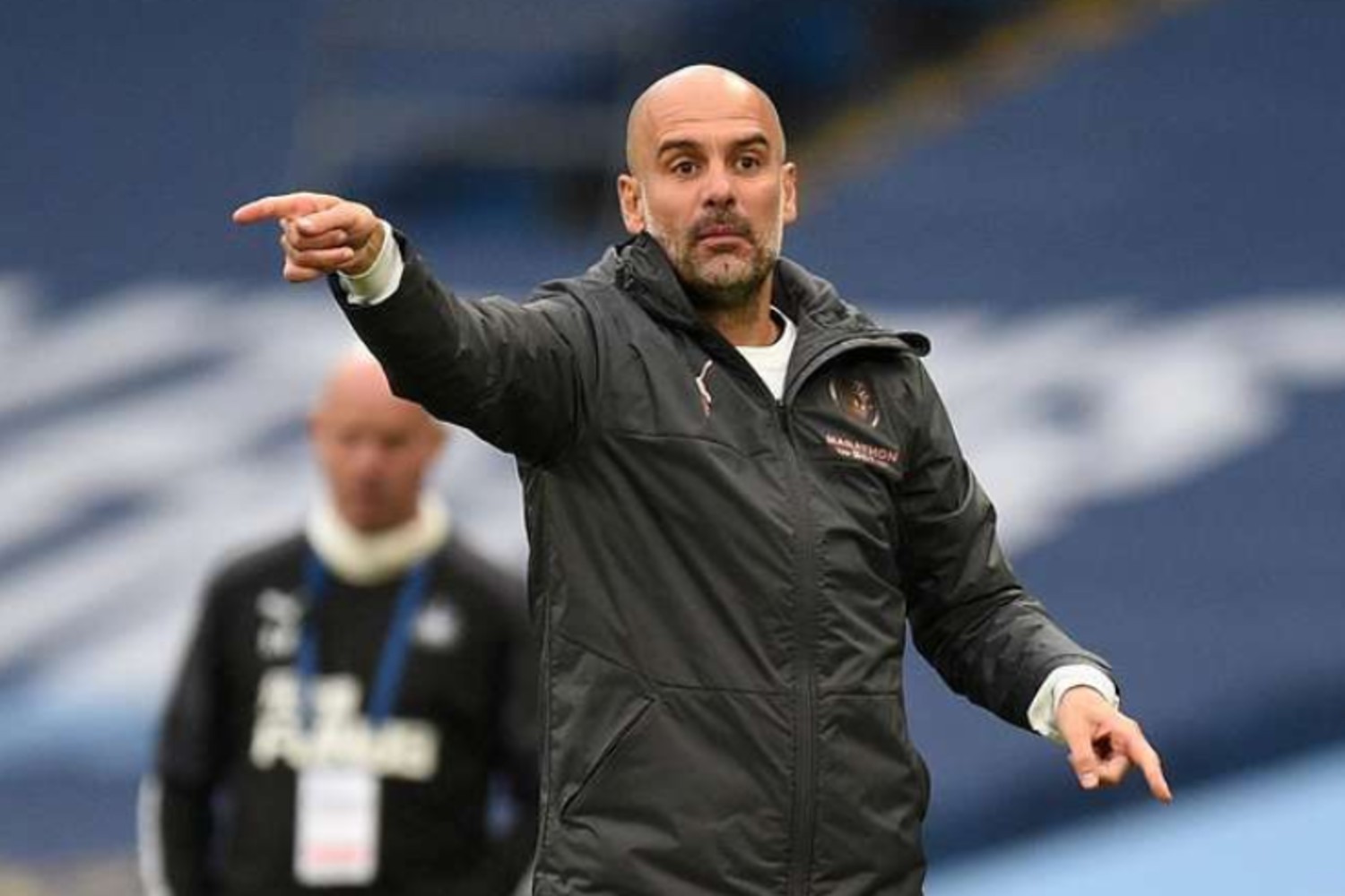 O Πεπ υπερασπίστηκε τον Λουίζ σαν να είναι παίκτης του