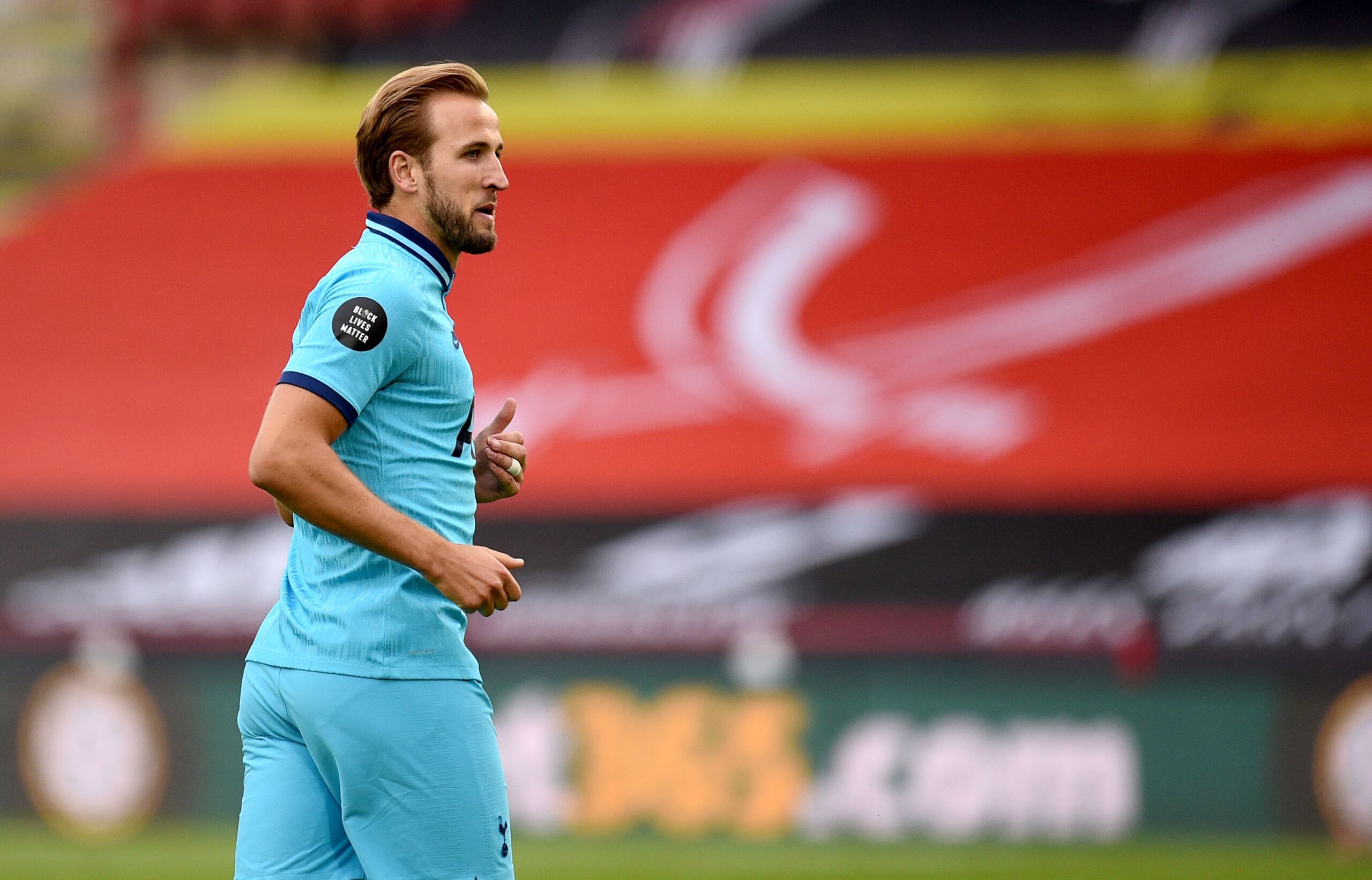 Κριστιάνο, Ανρί και Αγκουέρο βλέπουν την πλάτη του Κέιν!