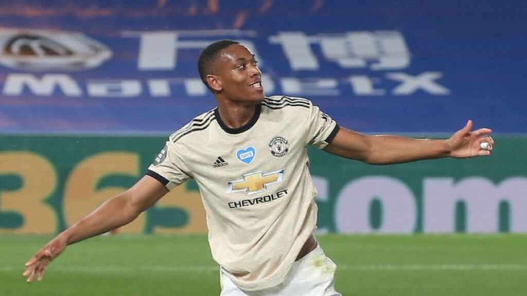 Κόουλ: “Πρόβλημα τα σκαμπανεβάσματα του Μαρσιάλ”!