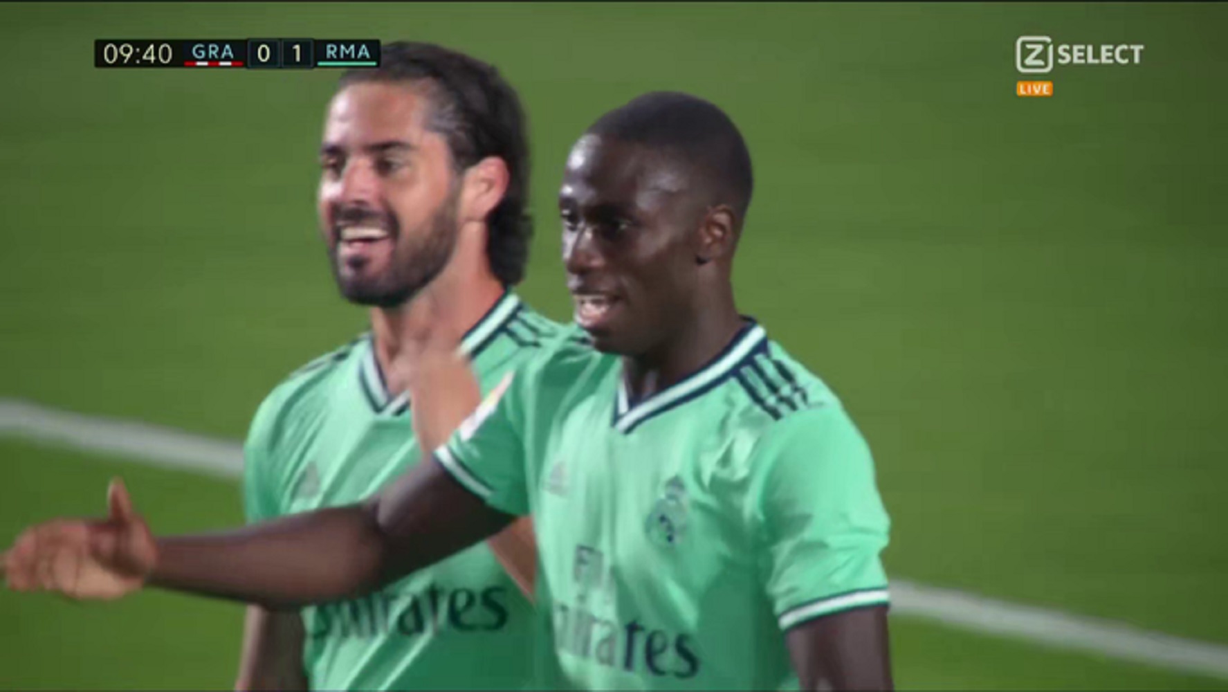 Έσπασε το… ρόδι με γκολάρα ο Μεντί (vid)