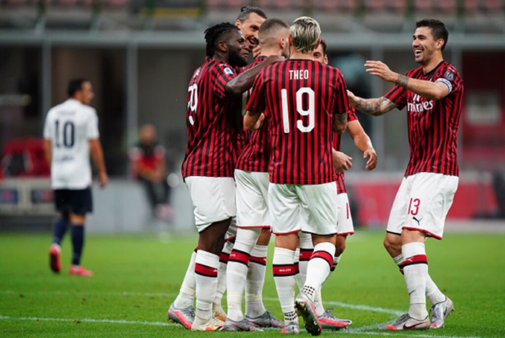 «Πάρτι» η Μίλαν με κομπάρσο την Μπολόνια (vid)