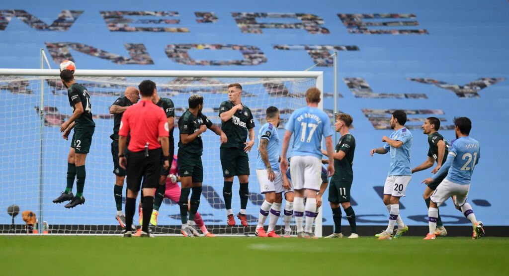 “Άρρωστο” γκολ του Σίλβα με φάουλ! (vid)