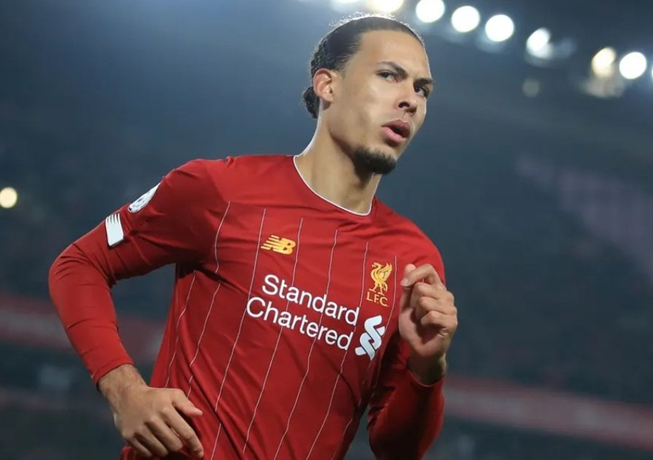 Κλείστε τα πόδια, περνάει ο Φαν Ντάικ! (vid)