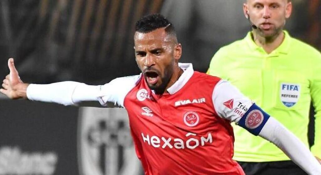 Επικό: Η Γκινγκάμπ ανακοίνωσε παίκτη… πάνω σε τρακτέρ!