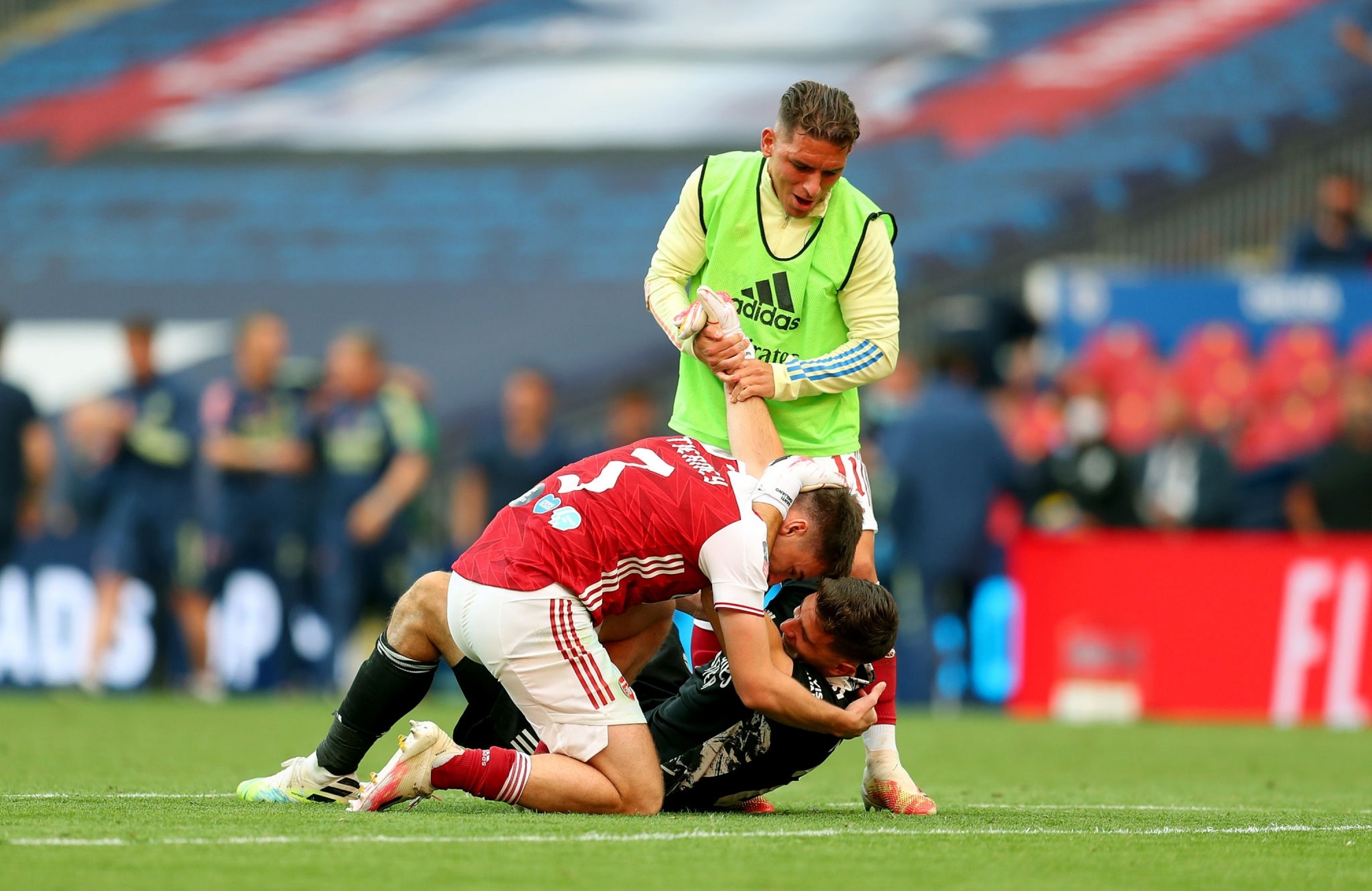 Συγκλονιστικός Μαρτίνες! “Πατέρα το Κύπελλο είναι για σένα και τη μαμά” (vid)