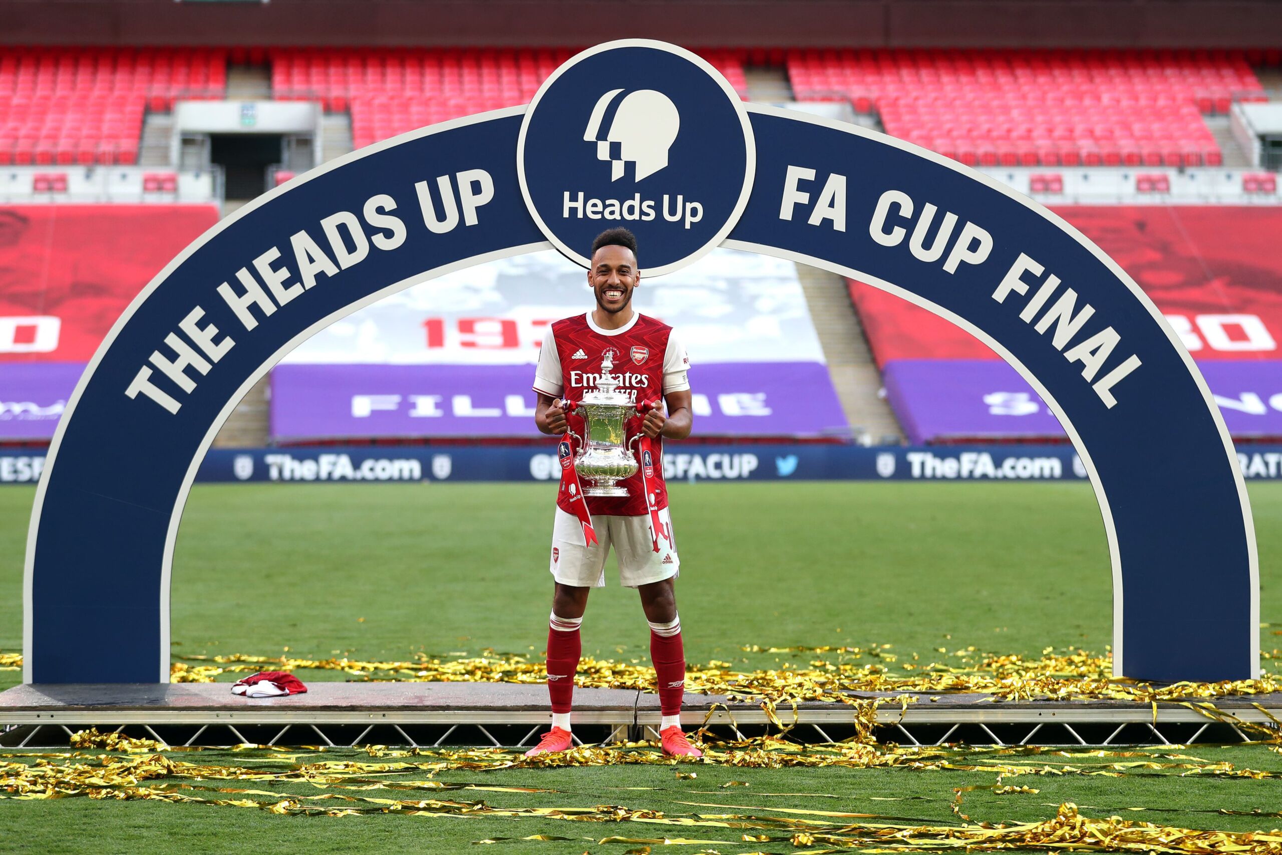 Βασιλιάς των γκολ στην Αγγλία ο Ομπαμεγιάνγκ! (stat)