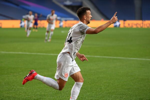 Ο Πέρισιτς ανάμεσα σε Ίντερ και Μπάγερν