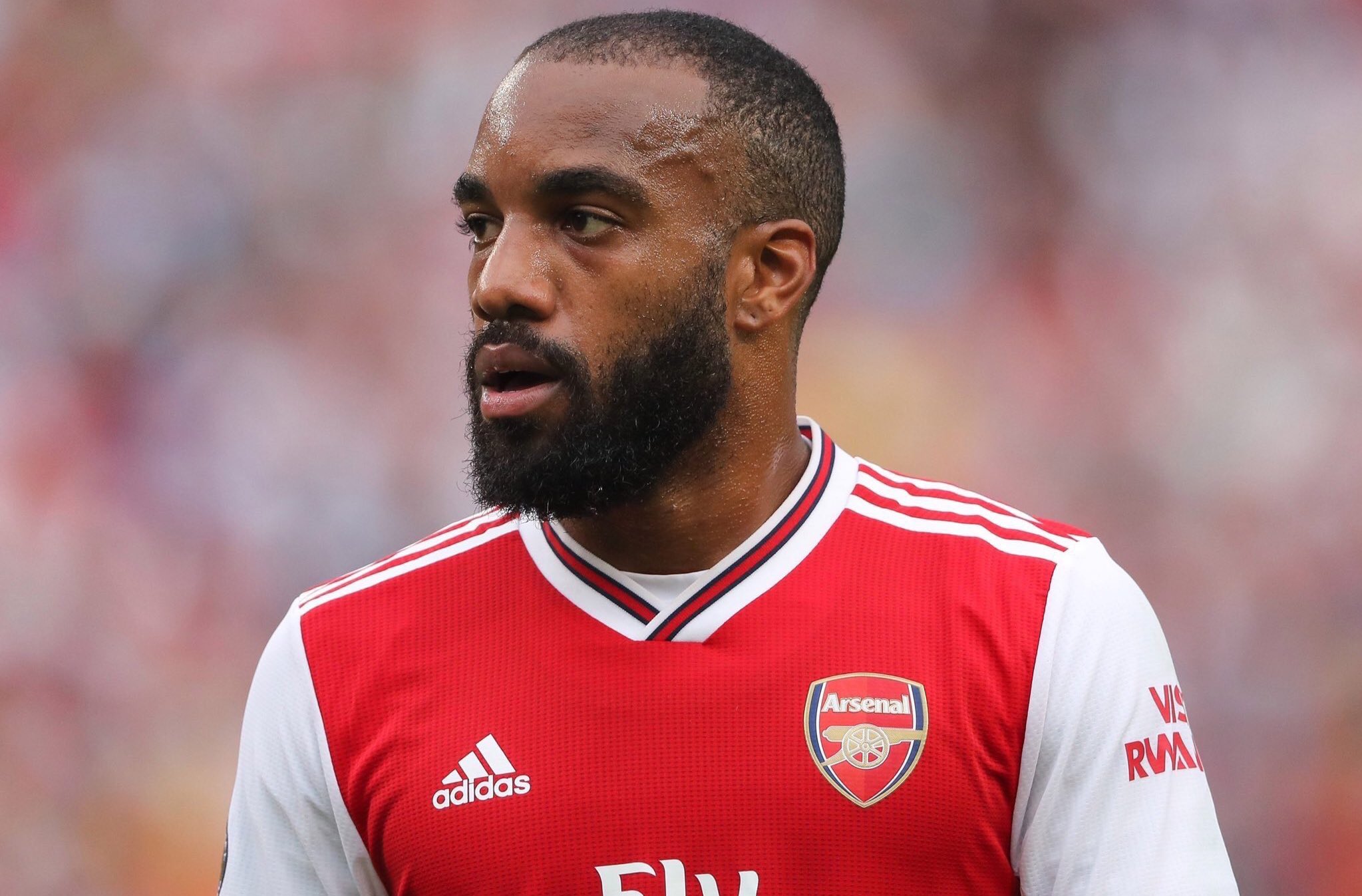 Αρκετές ομάδες θέλουν τον Λακαζέτ, αλλά εκείνος έχει διαλέξει ήδη μία!