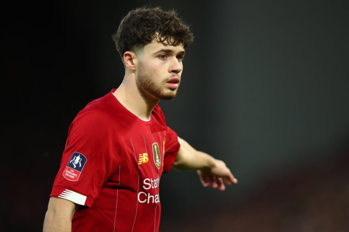 Τον “νέο Άρνολντ” ανανέωσε η Λίβερπουλ