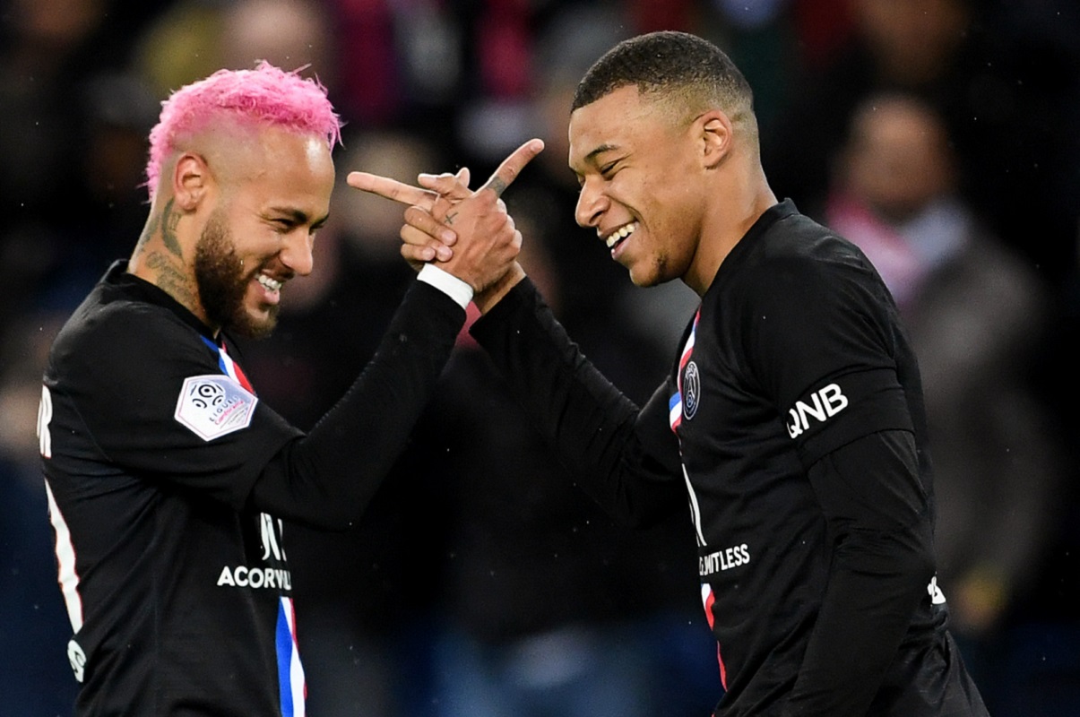 Ρονάλντο: Προτιμάει Εμπαπέ από Νεϊμάρ για τη Ρεάλ!