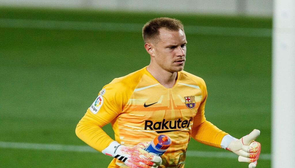 Χειρουργήθηκε ο Τερ Στέγκεν – Μακρύς ο δρόμος της επιστροφής!