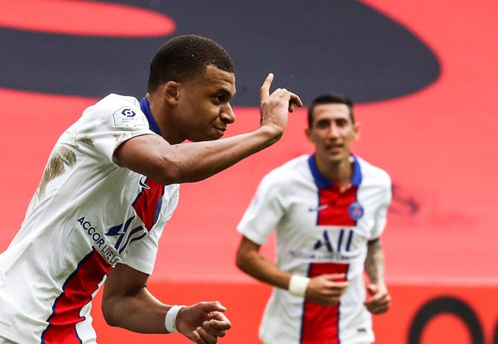 «Έσπασε το ρόδι» ο Μπαπέ στη επιστροφή του! (vid)