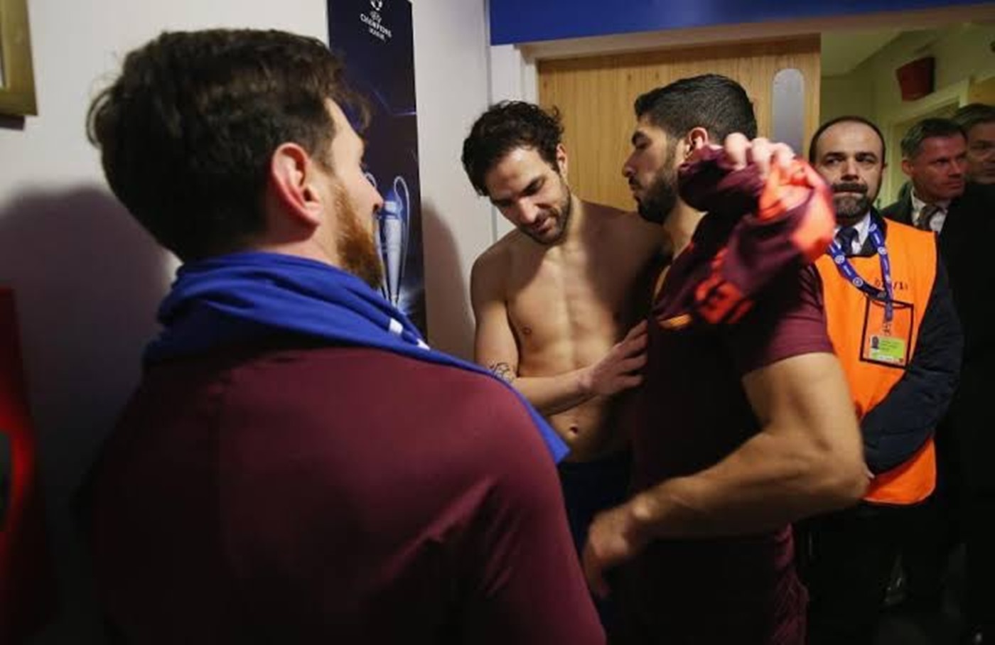 Φάμπρεγας: “Ντρέπομαι για τη συμπεριφορά της Μπαρτσελόνα”