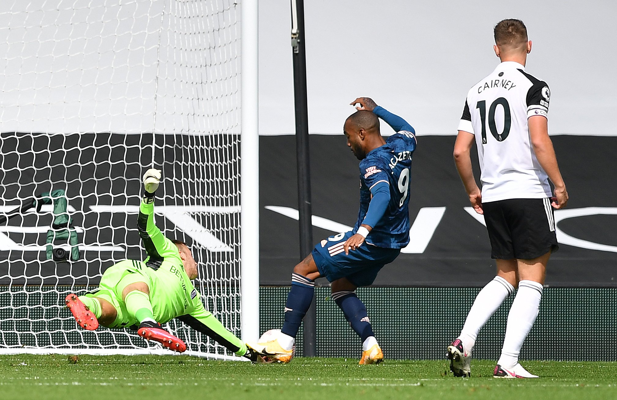 Αλεξάντρ Λακαζέτ: Ο άνθρωπος για το ιδανικό… ποδαρικό!