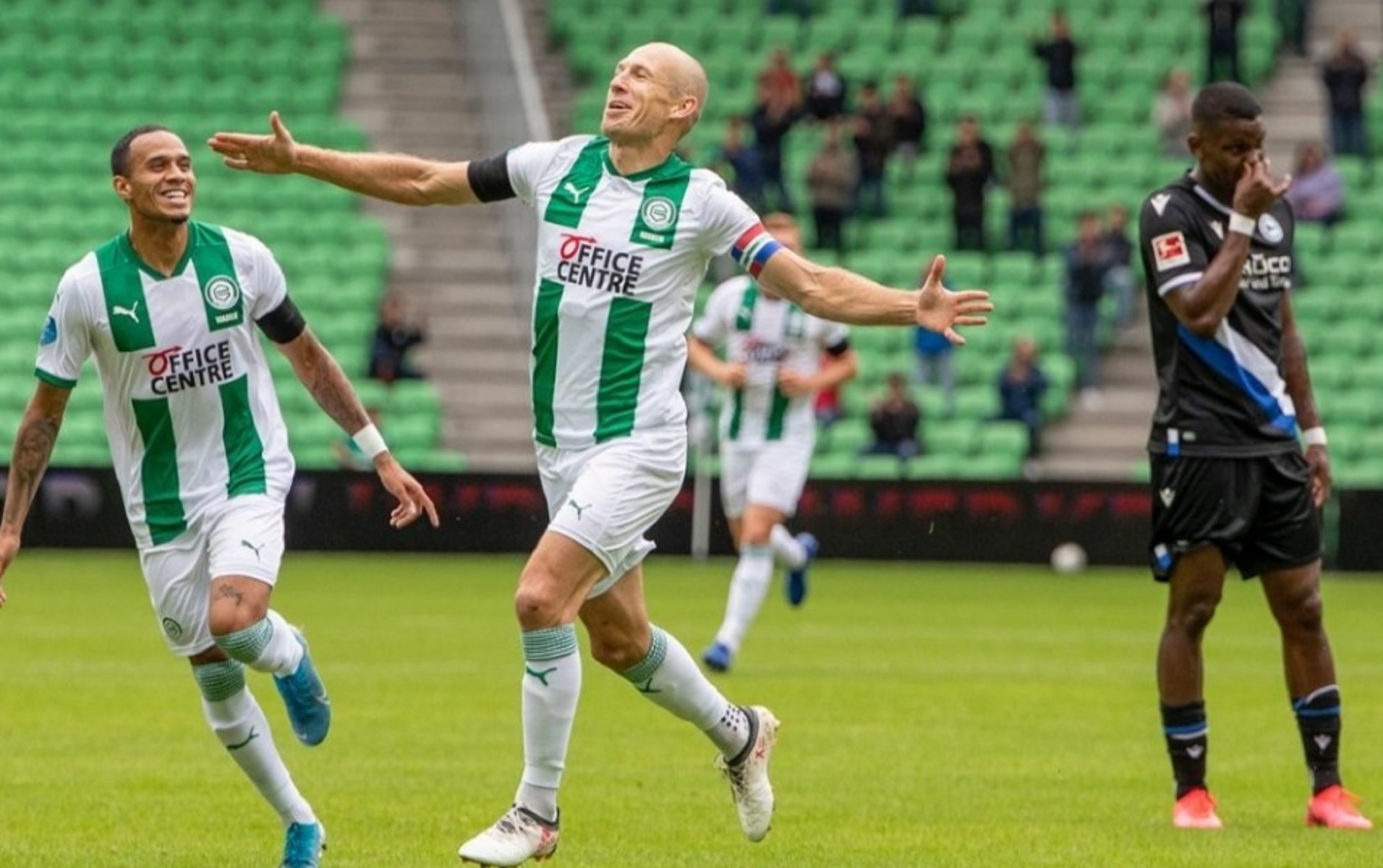 Ο Ρόμπεν επέστρεψε στη δράση και μάτωσε… διχτάκι (vid)