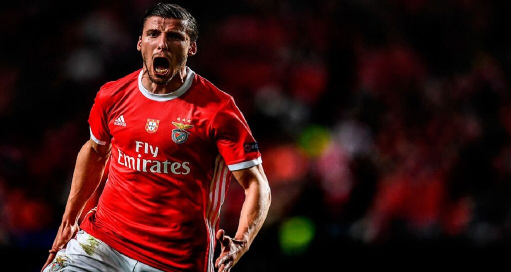 Καθ΄οδόν για το Μάντσεστερ ο παίκτης που ψάχνει η Σίτι