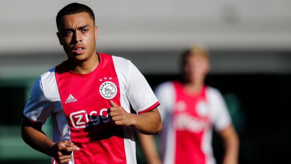 Δεν είναι μόνο ο Κούμαν και η Μπαρτσελόνα που θέλουν τον Ντεστ!