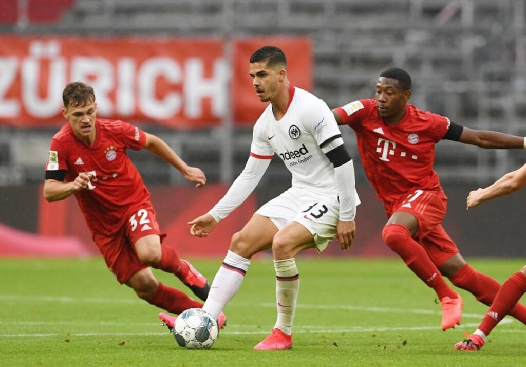 Επικό τρολάρισμα της Άιντραχτ στην Μπαρτσελόνα! (pic)