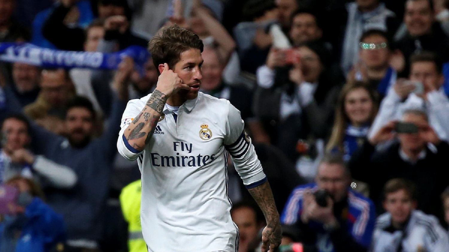 Ο υπέροχος λόγος για τον οποίο κάνει το «τηλεφωνάκι» ο Ράμος!