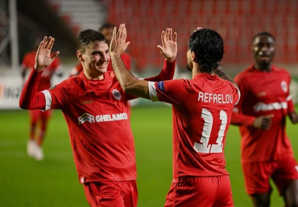 Τότεν-αμ έτσι δεν πας πουθενά (vid)