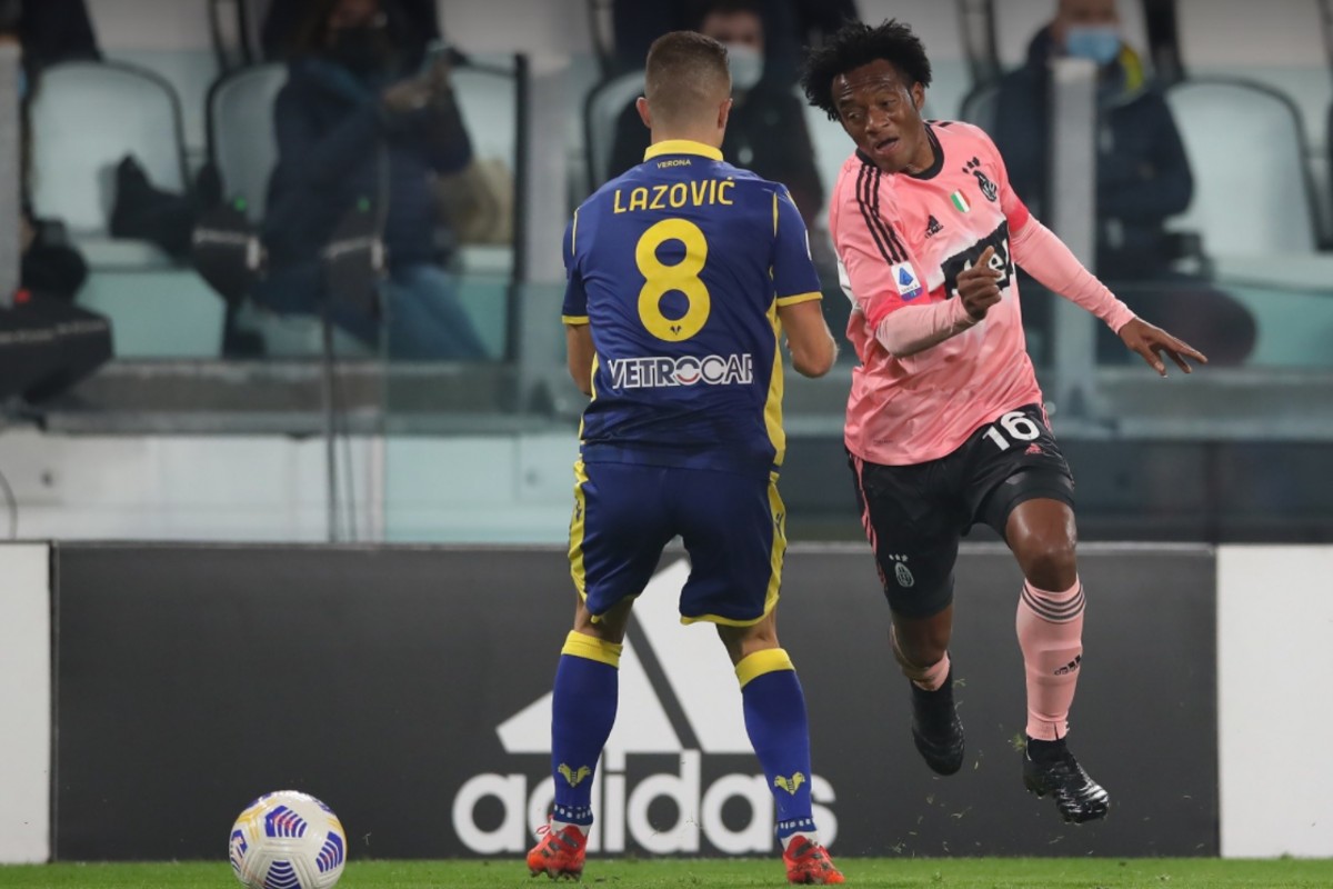 Η “γηραιά” κυρία έχει ξεχάσει τι θα πει νίκη (vid)