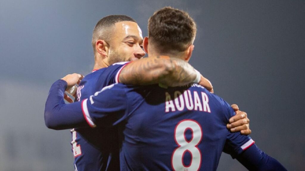 Η Λυών το ξέκοψε: Δεν φεύγουν Ντεπάι – Αουάρ!