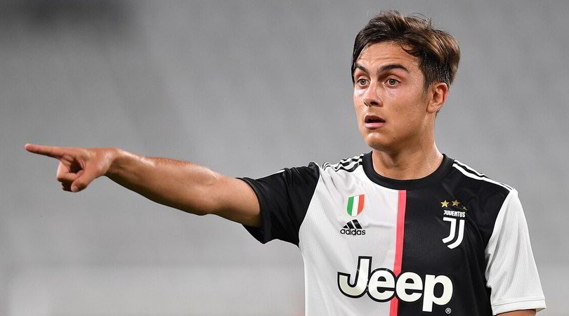 Τα... μούσκουλα θα φάνε στο τέλος τον Ντιμπάλα!