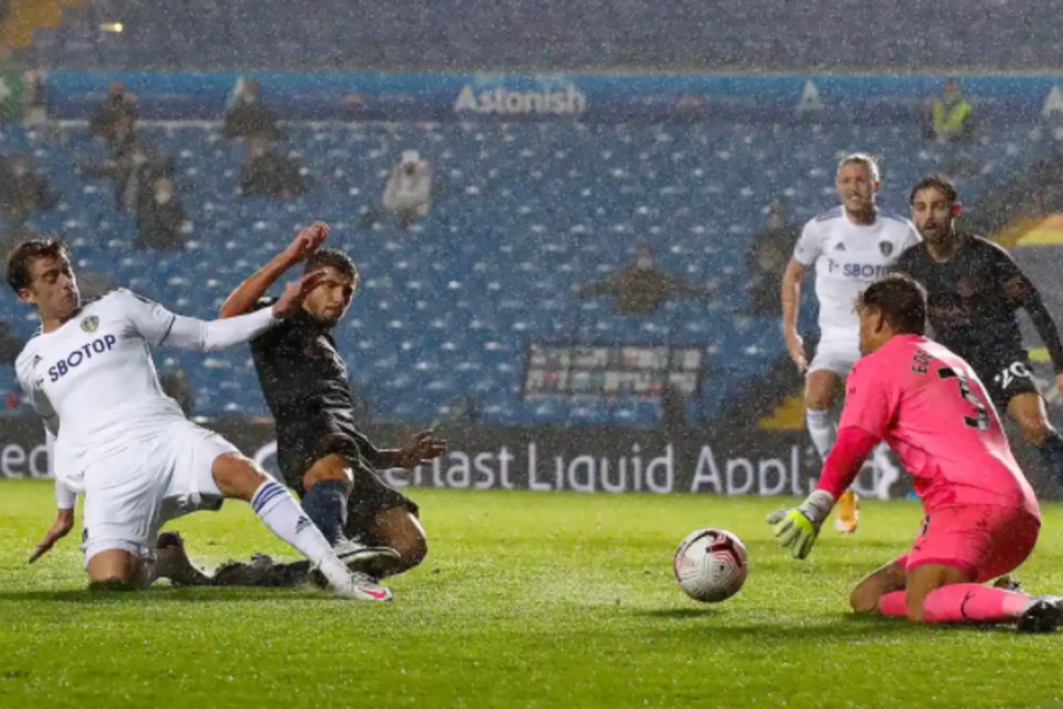 “Ζημιάρα” η Λιντς – “Βρεγμένη” και καταϊδρωμένη η Σίτι (vid)