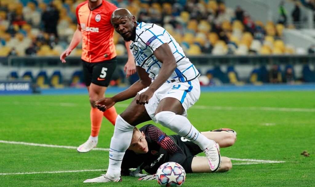 Άτυχη και λίγη έμεινε στο μηδέν η Ίντερ!(vid)