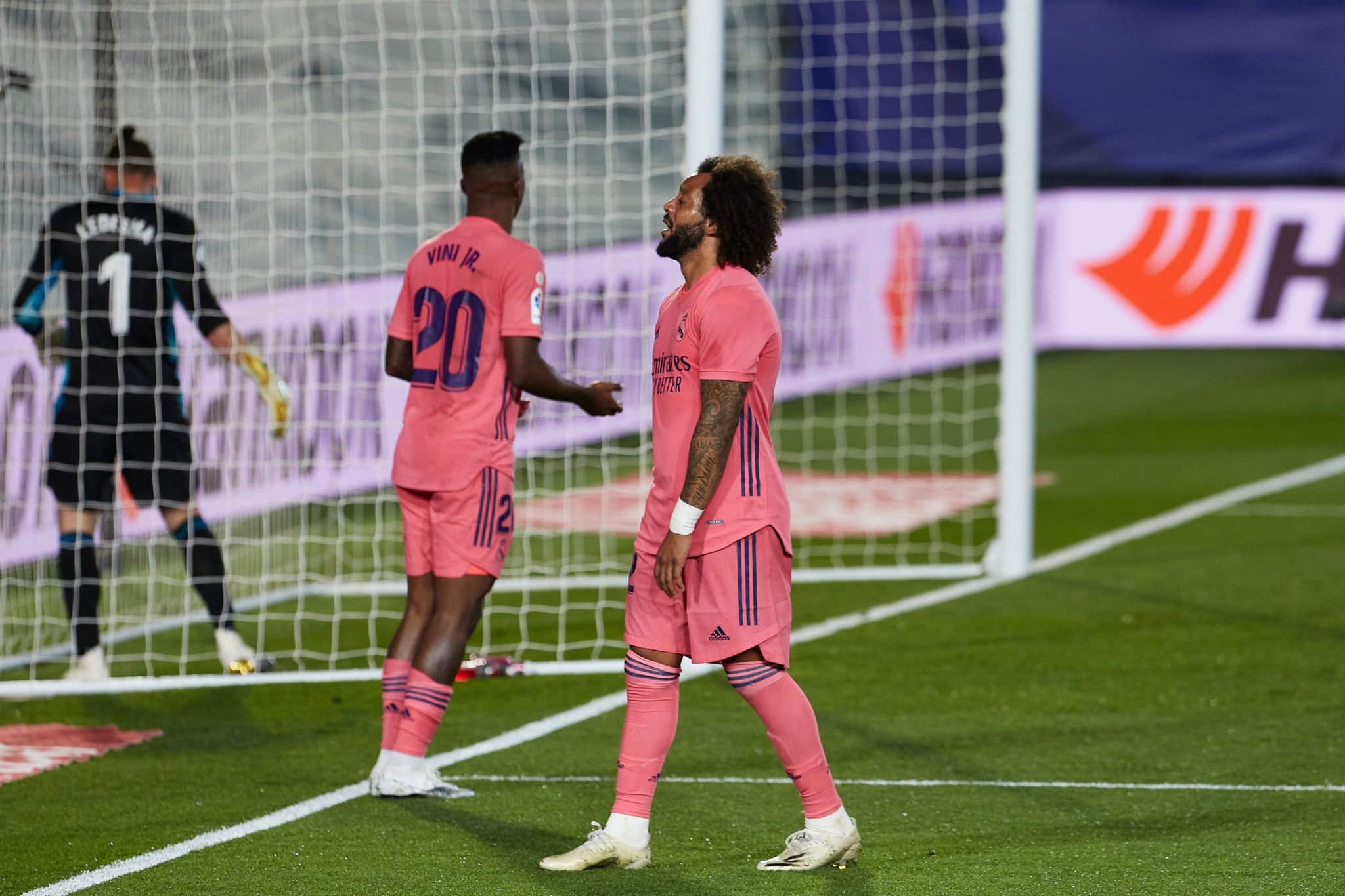 Ισπανικά Μέσα και φίλοι της Ρεάλ… κράζουν όσο δεν πάει τον Μαρσέλο!