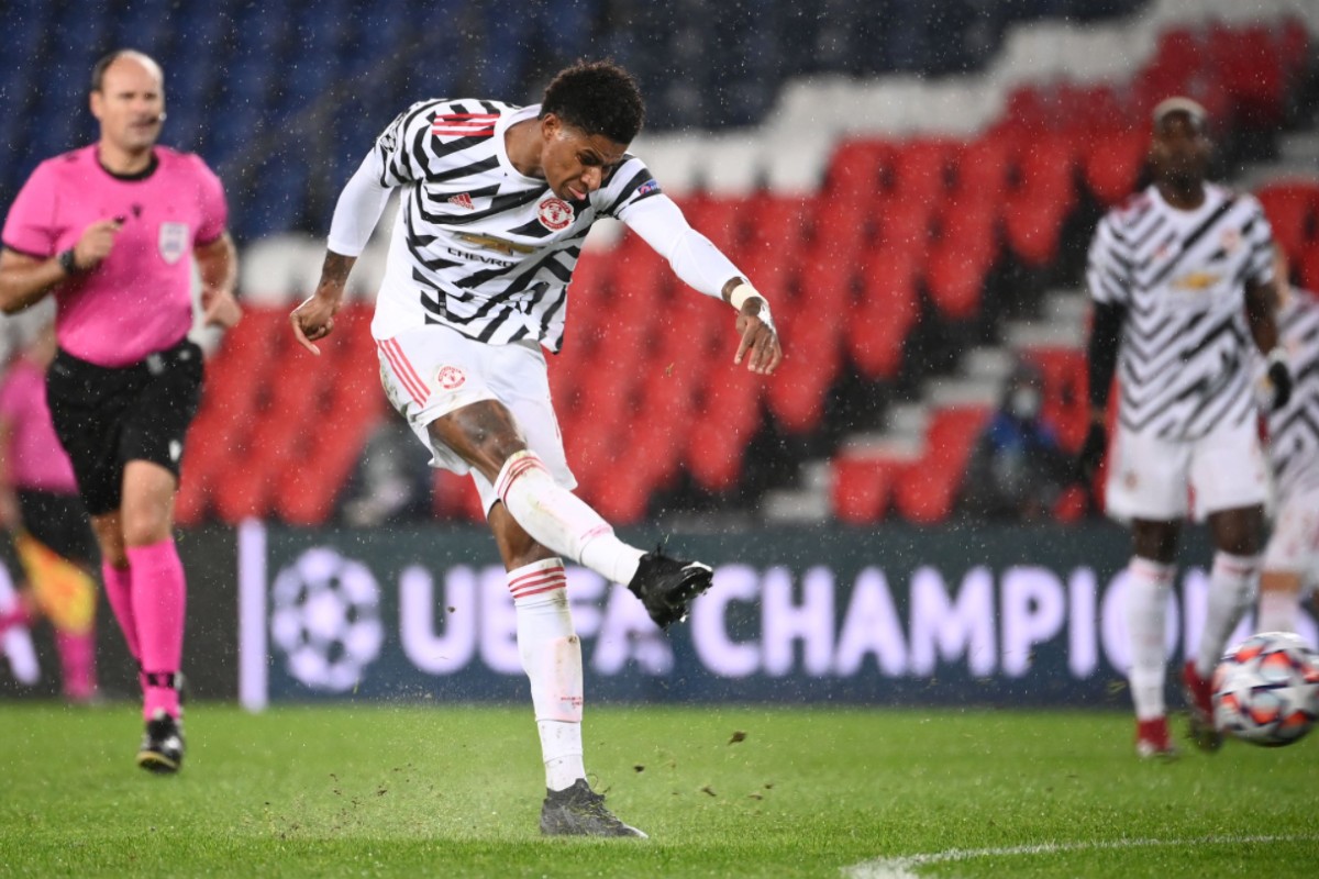 Η “βρεγμένη” Γιουνάιτεντ τη βροχή δε τη φοβάται (vid)