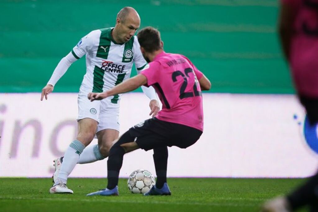 Βλέπει… κύκλους ο Άριεν Ρόμπεν! (vid)